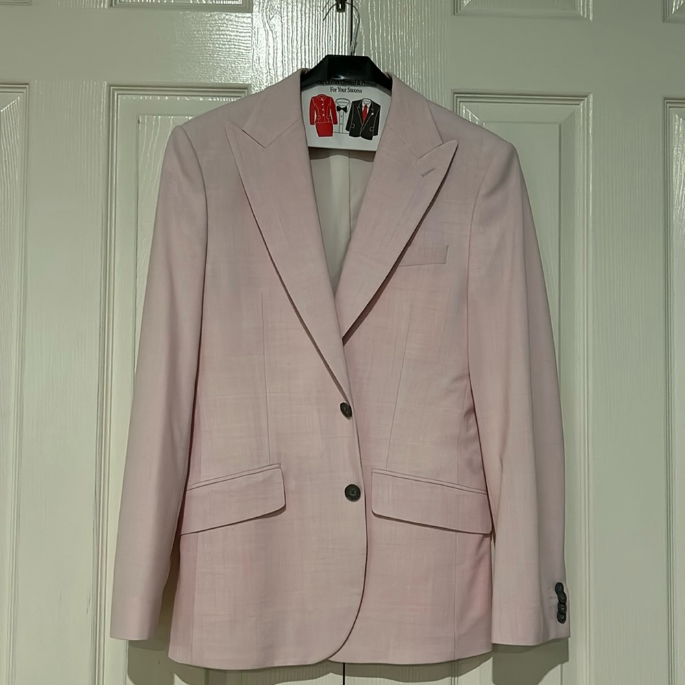 Express Men’s Light pink slim fit suit jacket Size 36R